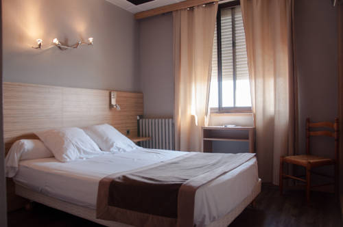 Saint Cyprien France Trip Discount Code Booking.com