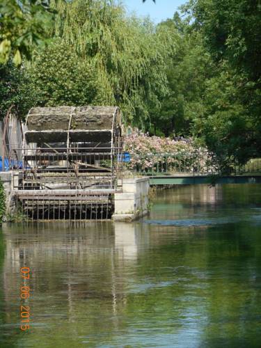 L'Isle sur la Sorgue France Trip Discount Code Booking.com