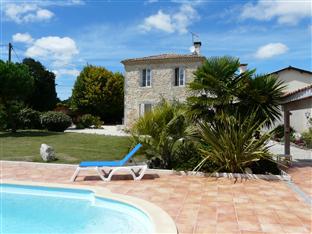 Lesparre-Medoc France Trip Discount Code Agoda.com