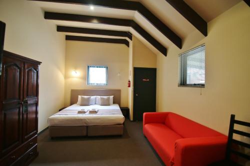Adelaide Australia Trip Discount Code Agoda.com