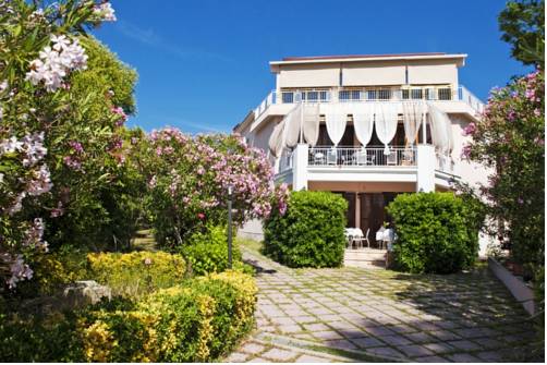 Civitavecchia Italy Trip Discount Code Booking.com